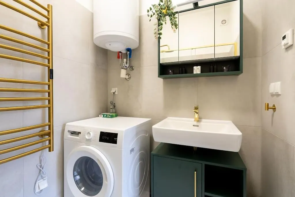 וינה Vogue 2Br Suite, Near City Pulse By Hm דירה
