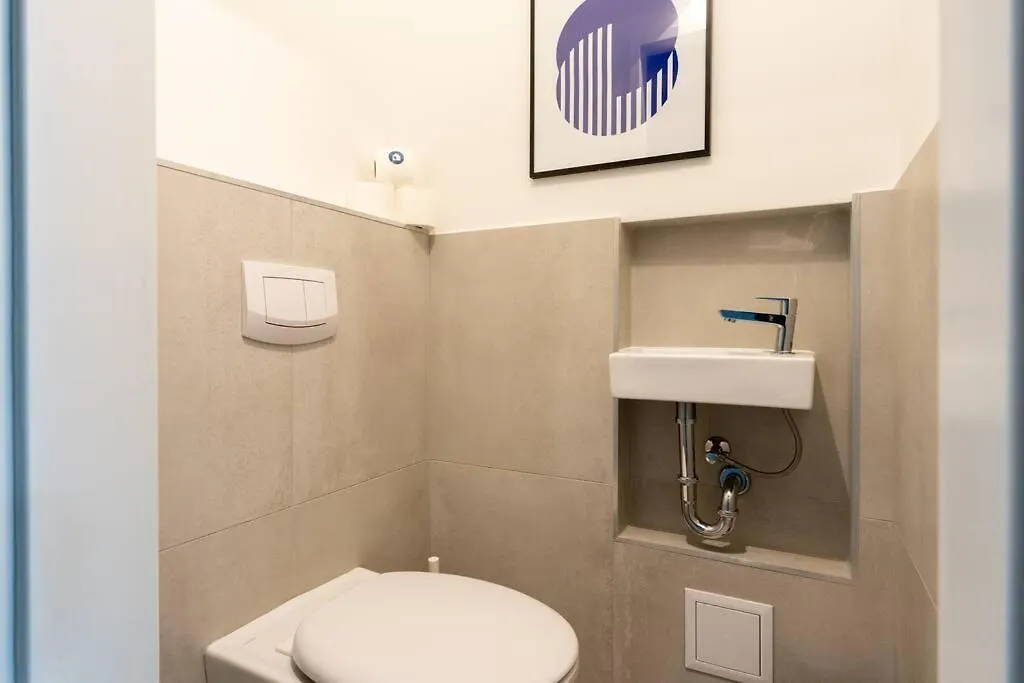 וינה Vogue 2Br Suite, Near City Pulse By Hm דירה