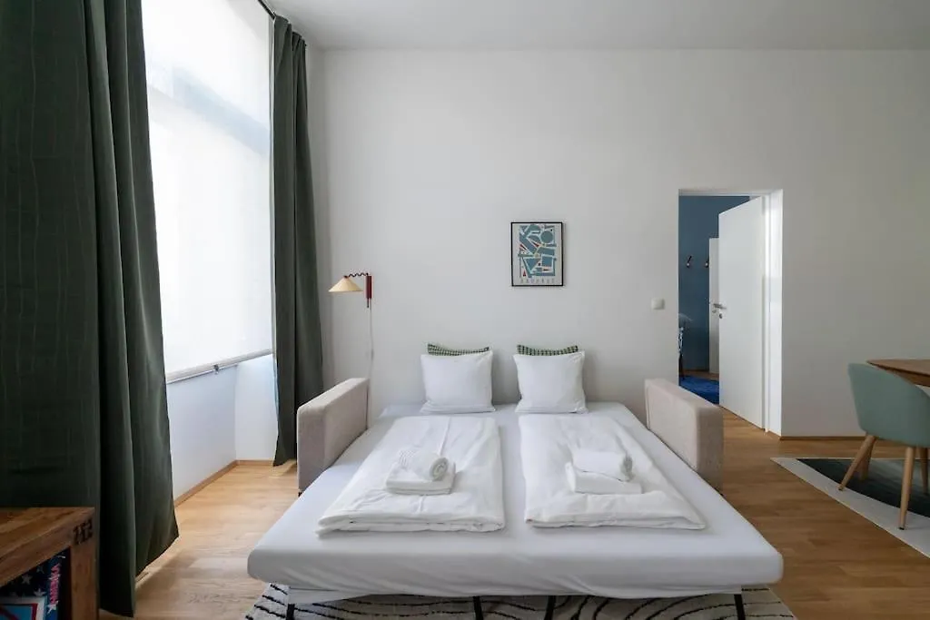 Vogue 2Br Suite, Near City Pulse By Hm Vienna